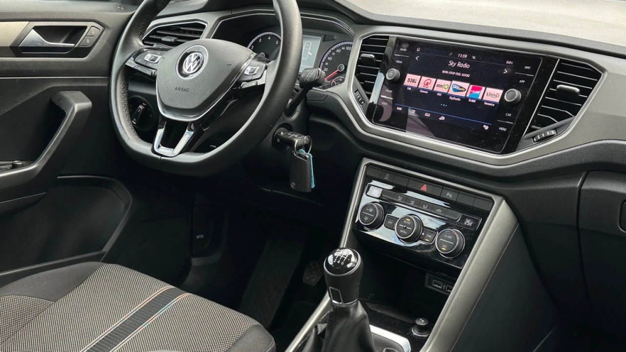 Volkswagen T-Roc 1.0 TSI 115pk Style Navigatie Carplay