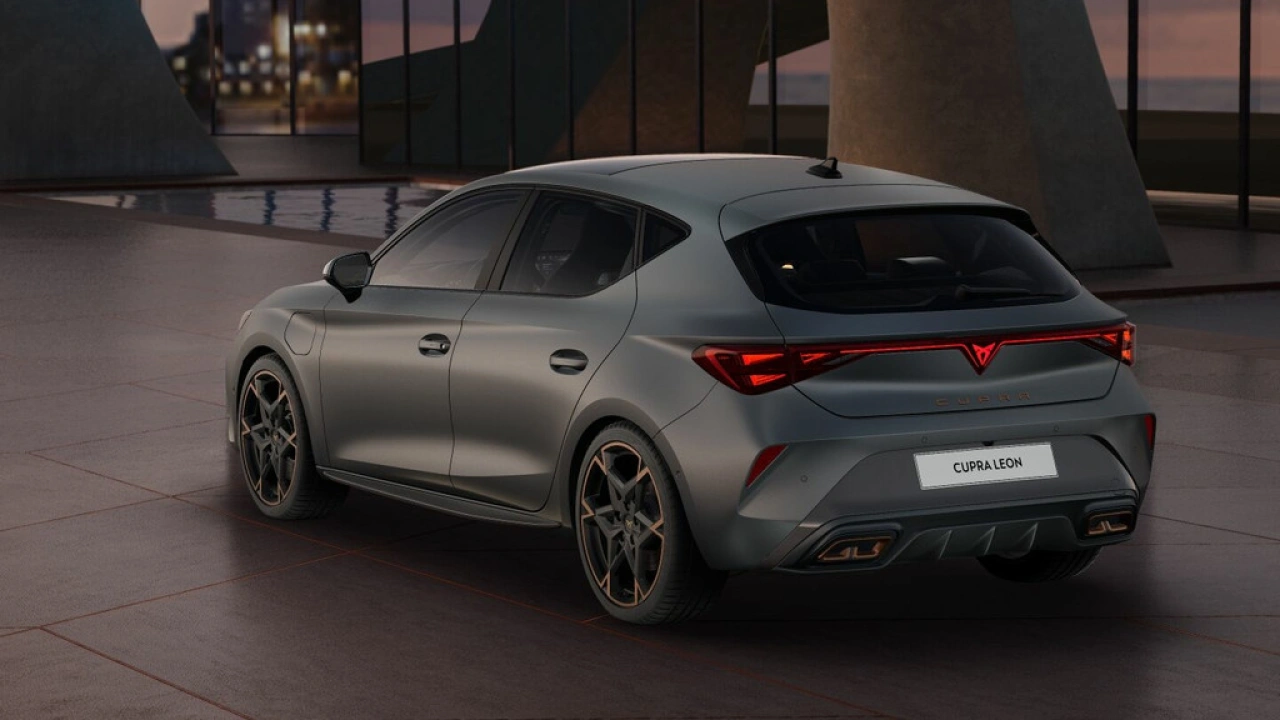 CUPRA Leon 1.5 TSI e-Hybrid 272 6DSG VZ Performance