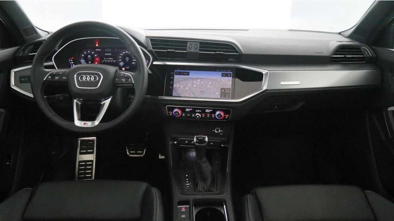 Audi Q3 35 TFSI 150pk S edition Competition S-tronic