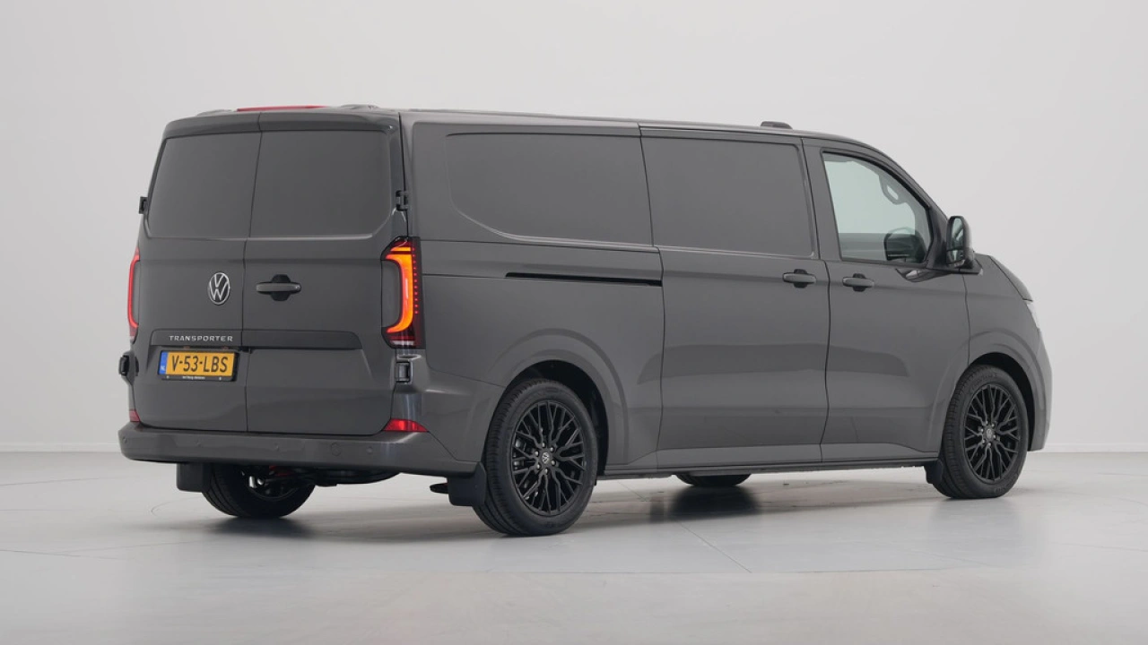 VW Bedrijfswagens Transporter 2.0 TDI 110kW 150PK L2H1 Bulli AUT