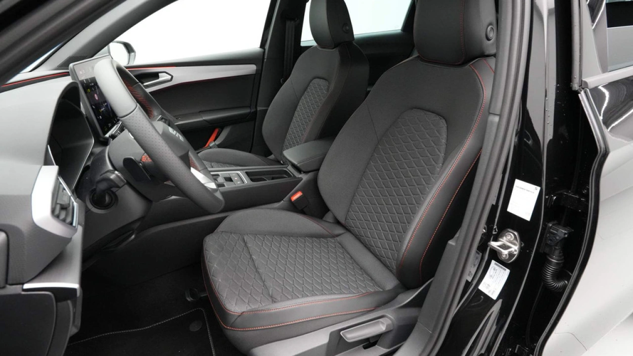 SEAT Leon Sportstourer 1.5 TSI e-Hybrid FR PHEV First Edition