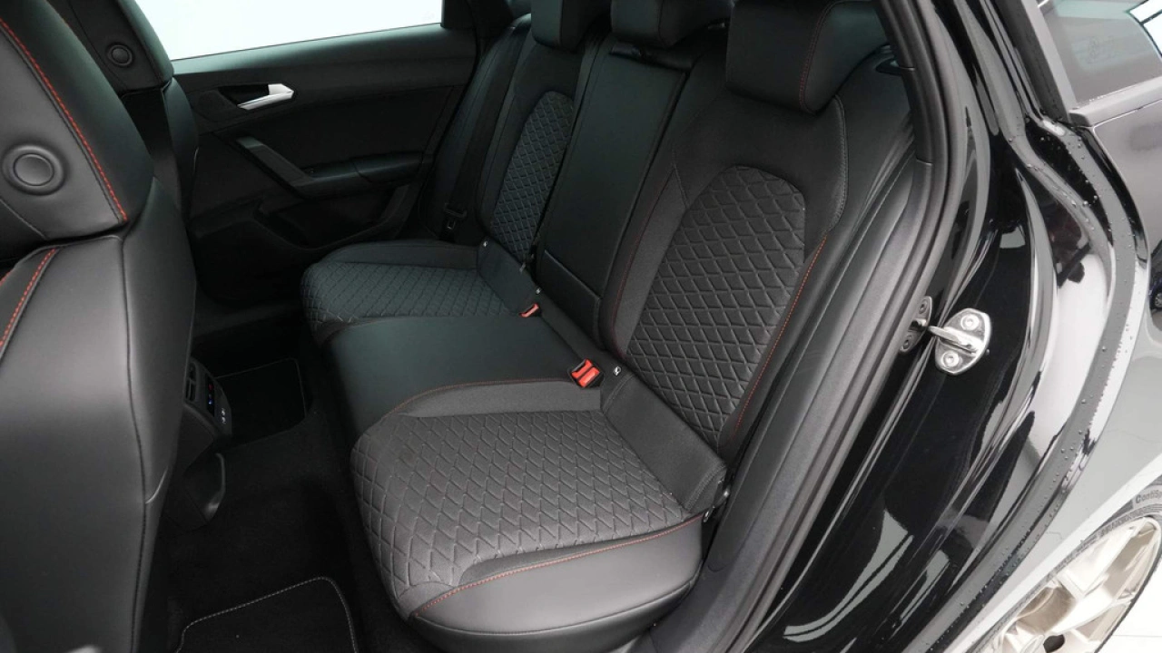 SEAT Leon Sportstourer 1.5 TSI e-Hybrid FR PHEV First Edition