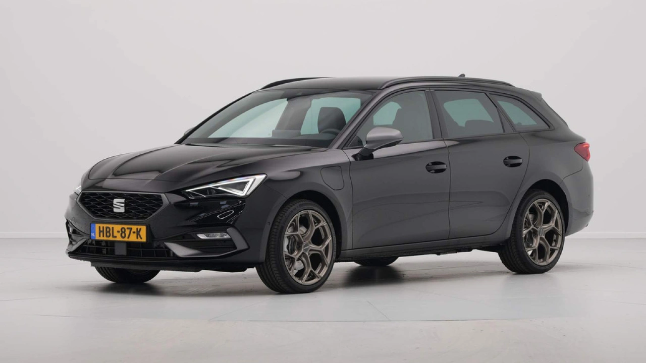 SEAT Leon Sportstourer 1.5 TSI e-Hybrid FR PHEV First Edition