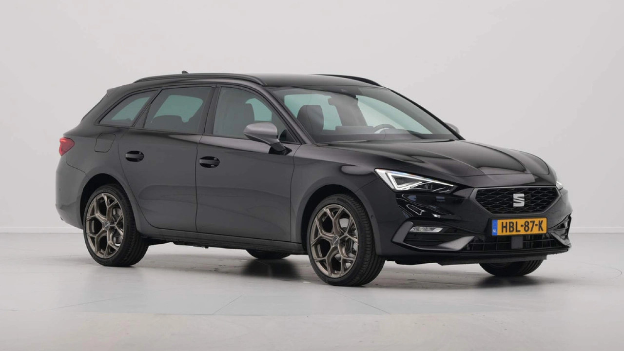 SEAT Leon Sportstourer 1.5 TSI e-Hybrid FR PHEV First Edition