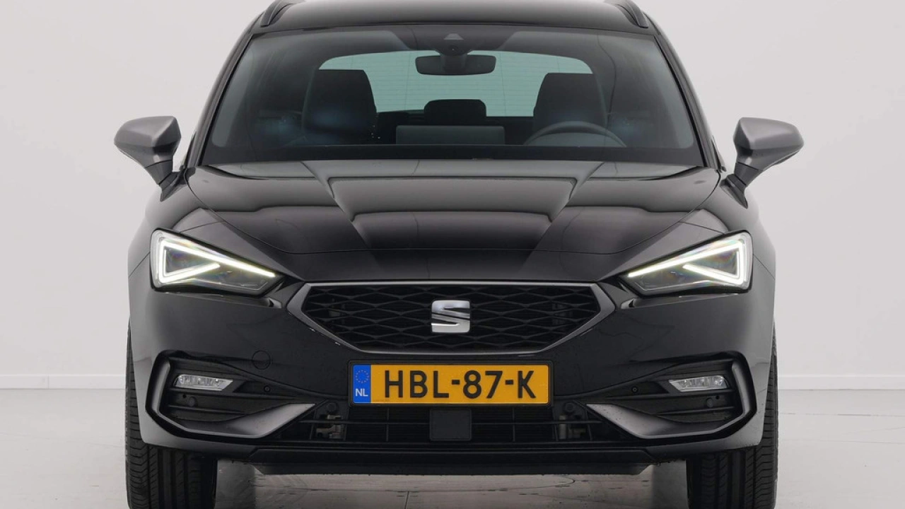 SEAT Leon Sportstourer 1.5 TSI e-Hybrid FR PHEV First Edition
