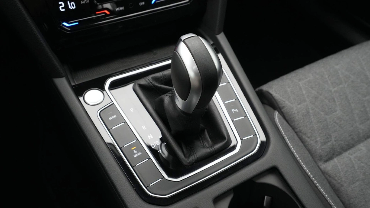 Volkswagen Passat Variant 1.4 TSI PHEV GTE Business