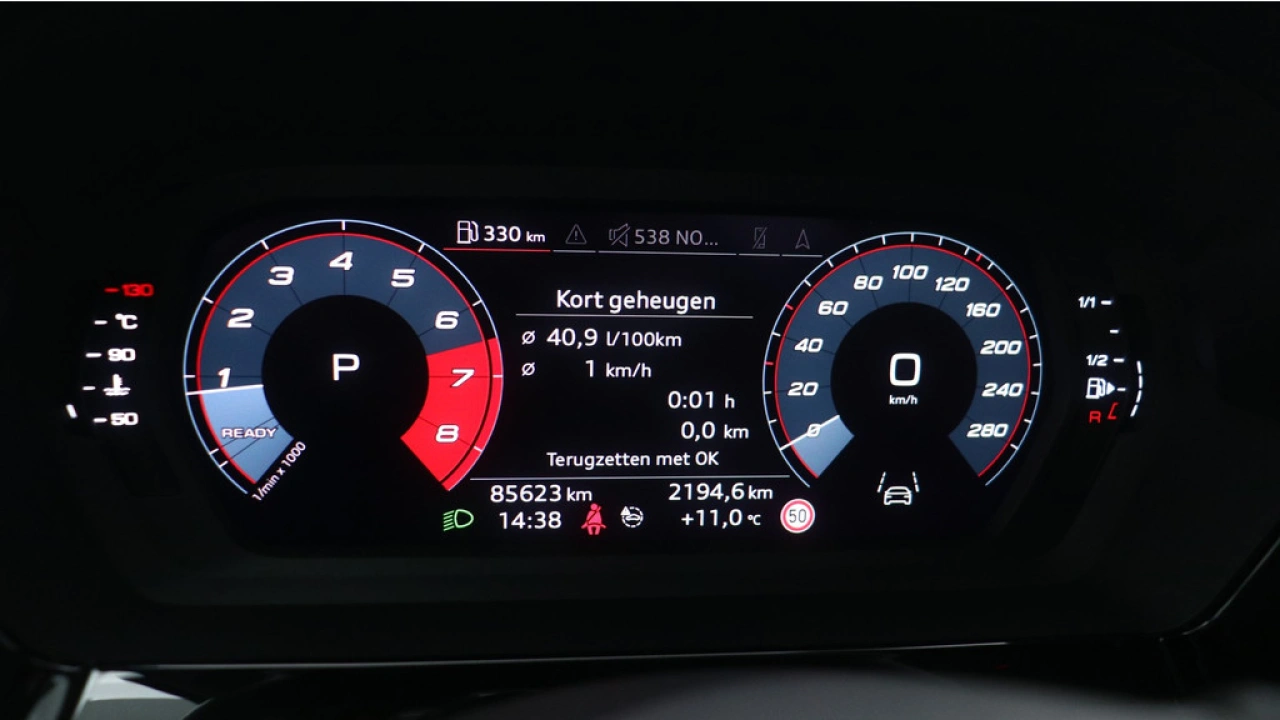 Audi A3 Sportback 35 TFSI 150PK S edition | Navigatie | Carplay | 19