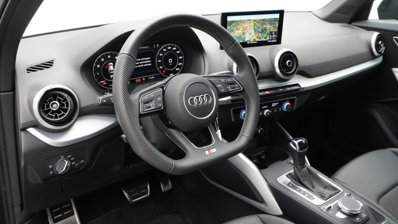 Audi Q2 35 TFSI S Edition