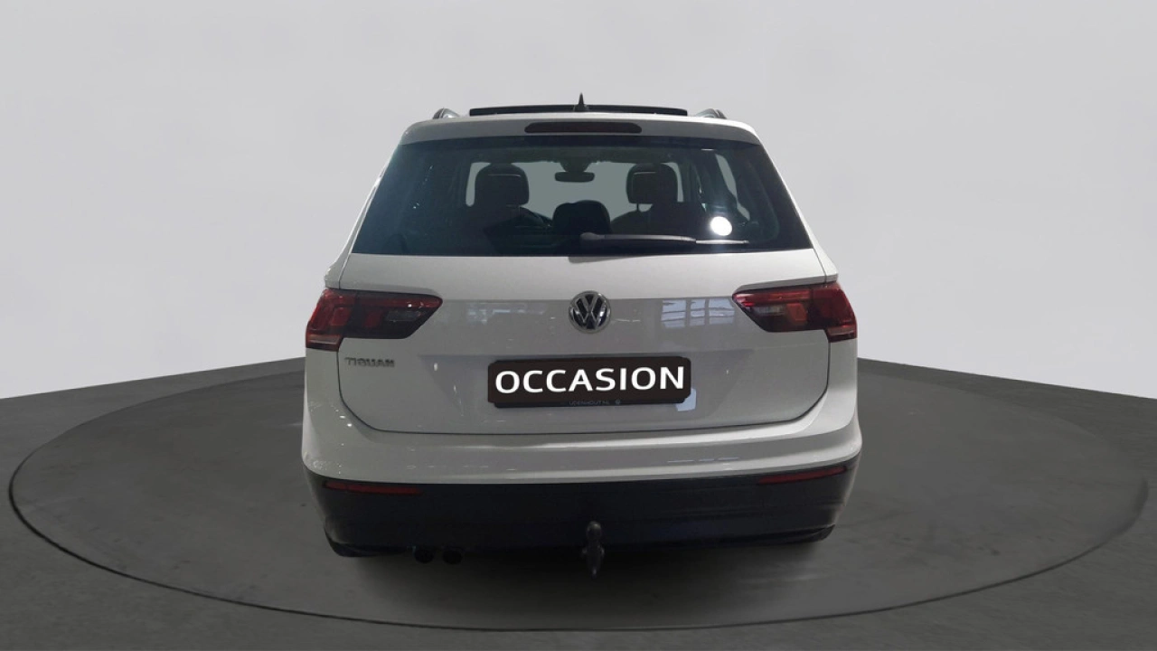 Volkswagen Tiguan 1.5 TSI Comfortline | Navi | Trekhaak | Panoramadak