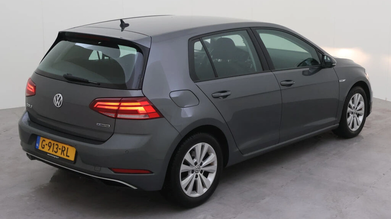 Volkswagen Golf 1.5 TSI 130 pk Comfortline Executive | Navigatie | Ergo stoel