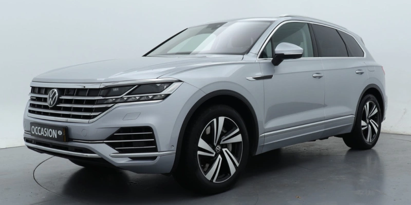 Volkswagen Touareg 3.0 TSi V6 381pk eHybrid 4MOTION Nachtzicht Luchtvering Leder Panoramadak