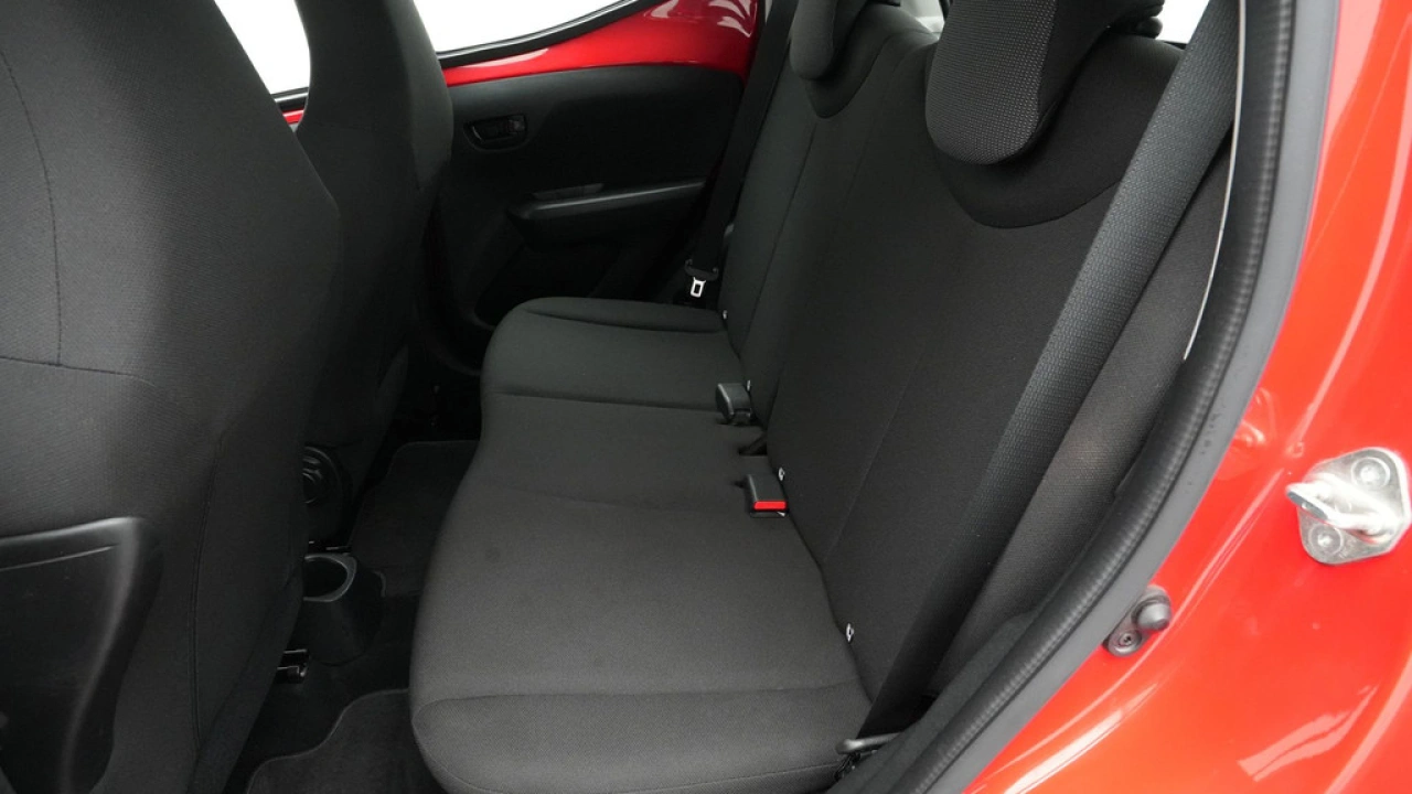 Toyota Aygo 1.0 VVT-i x-fun