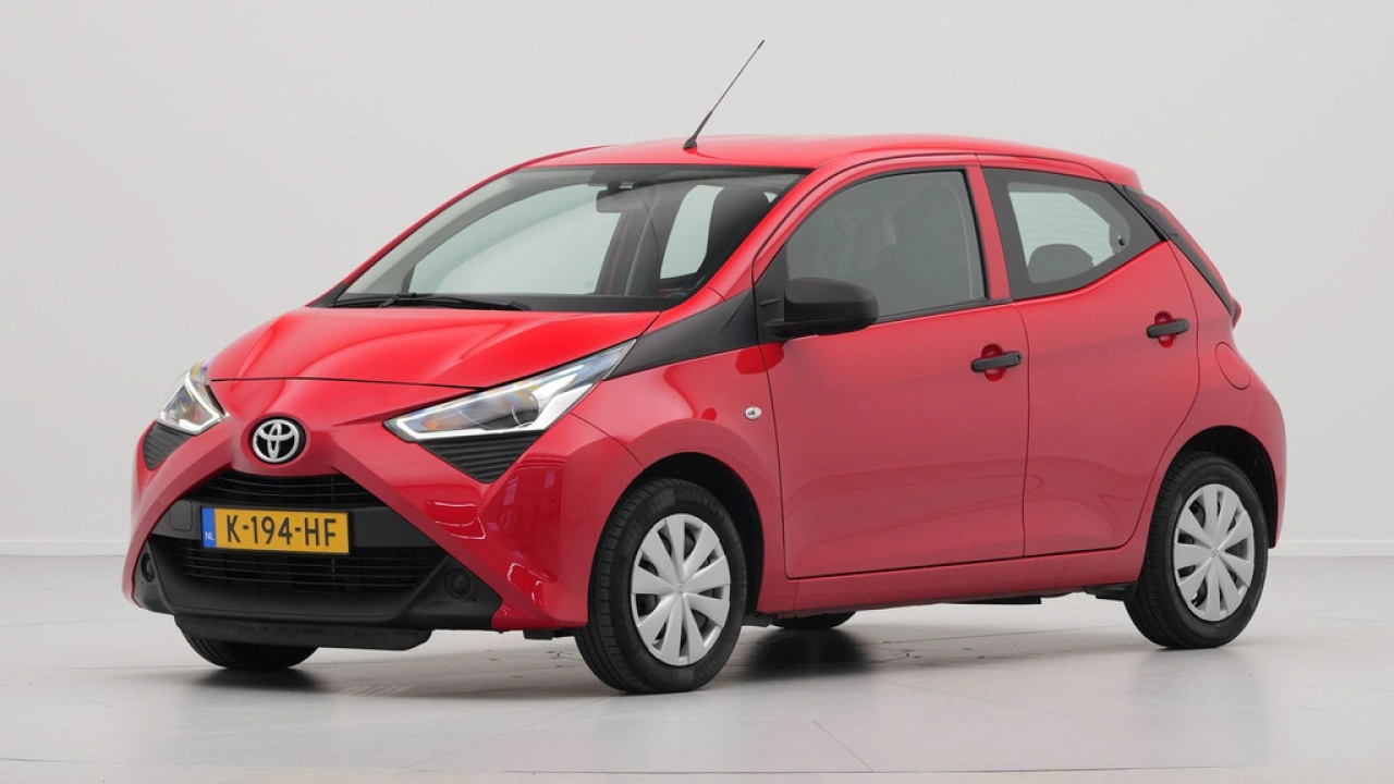 Toyota Aygo 1.0 VVT-i x-fun