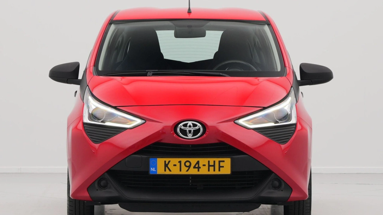 Toyota Aygo 1.0 VVT-i x-fun