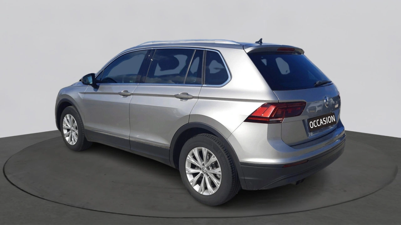 Volkswagen Tiguan 1.4 125pk TSI Comfortline Business | Navi | Clima | PDC | Cruise | Apple carplay