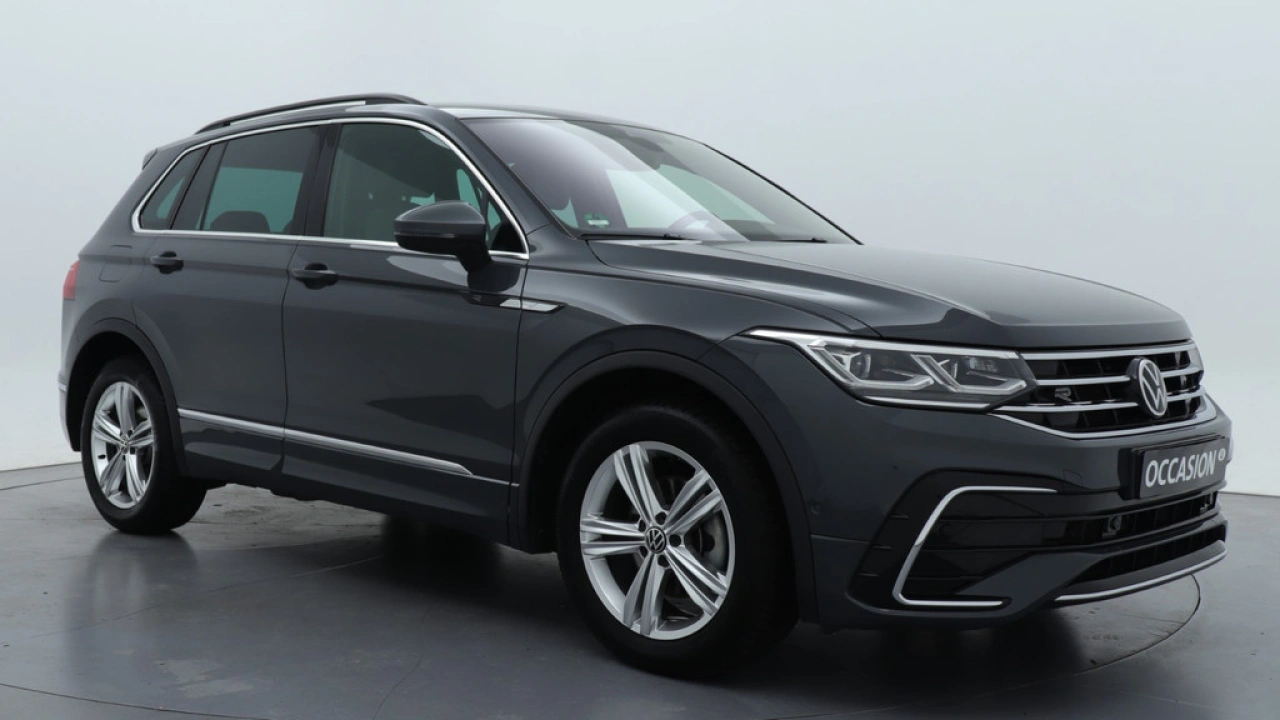 Volkswagen Tiguan 1.5 TSI 150pk DSG R-Line Navi trekhaak