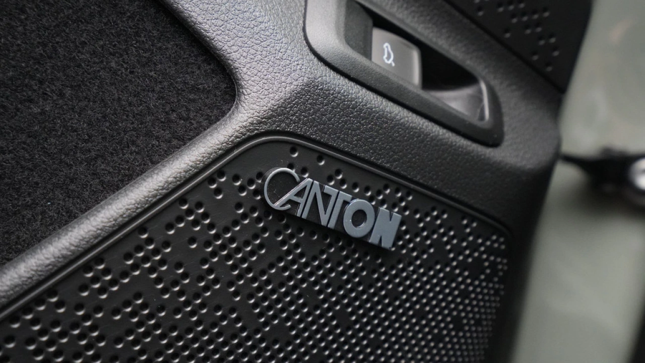 Škoda Elroq Camera HuD Canton Stoelverwarming v+a Memory Seat Trekhaak