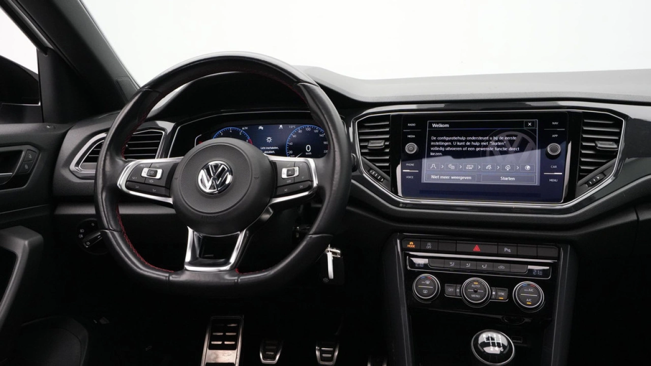 Volkswagen T-Roc 1.5 TSI 150pk Sport R-Line