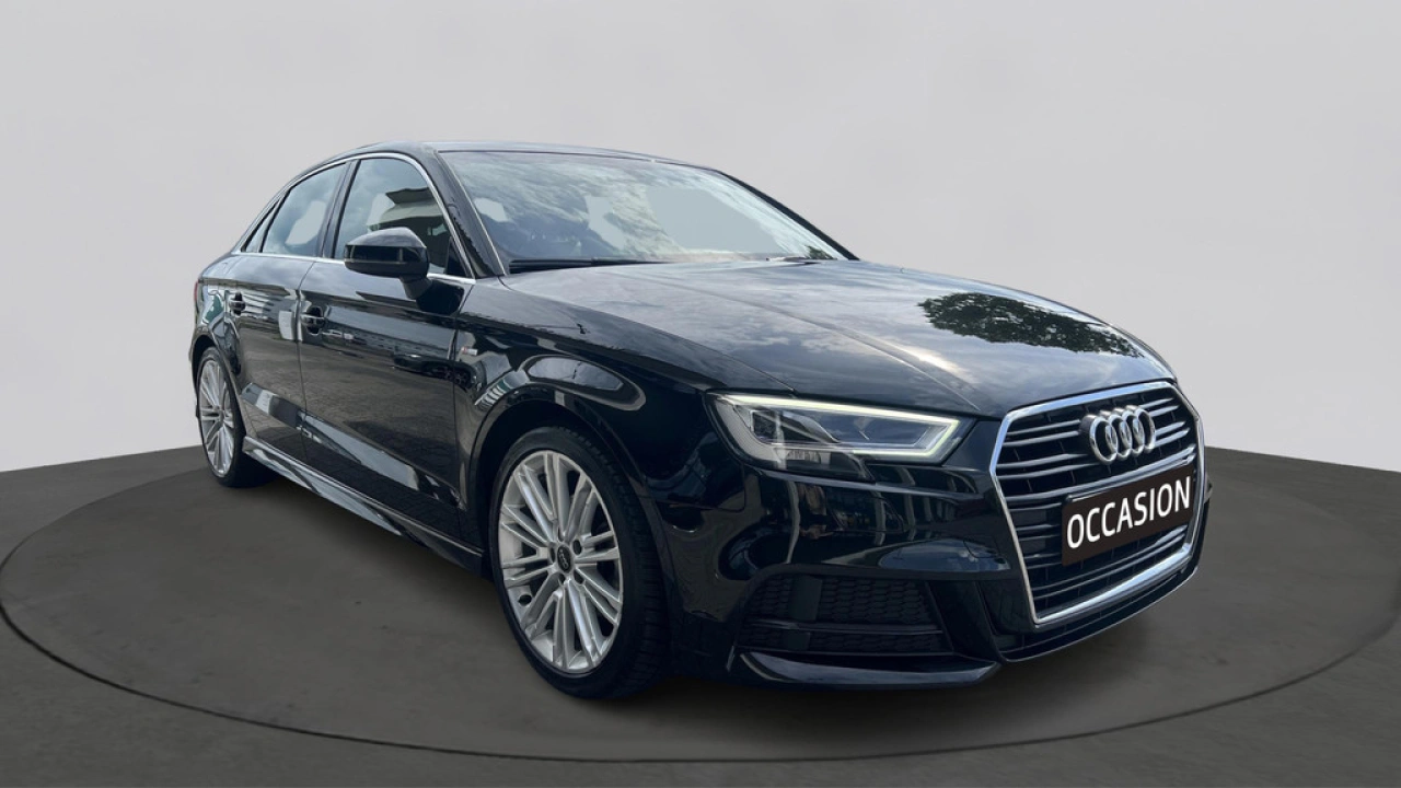 Audi A3 Limousine 30 TFSI 116pk Automaat Sport S Line Edition