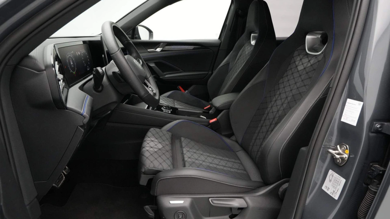 Volkswagen Tiguan 1.5 eTSI R Line Business