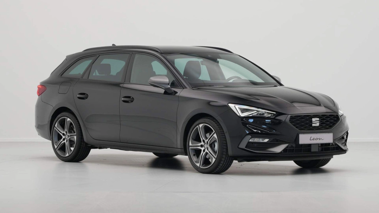 SEAT Leon Sportstourer 1.5 eTSI FR Business Intense DSG