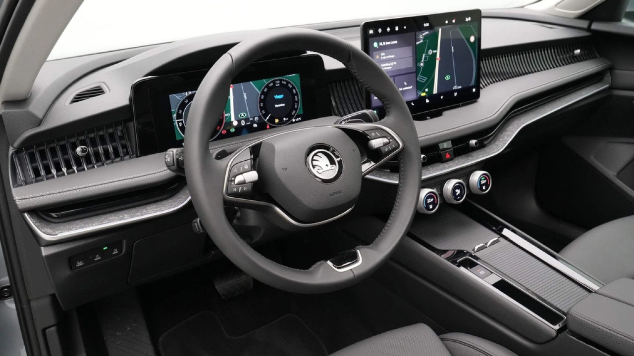 Škoda Superb Combi 1.5 TSI MHEV Business Edition