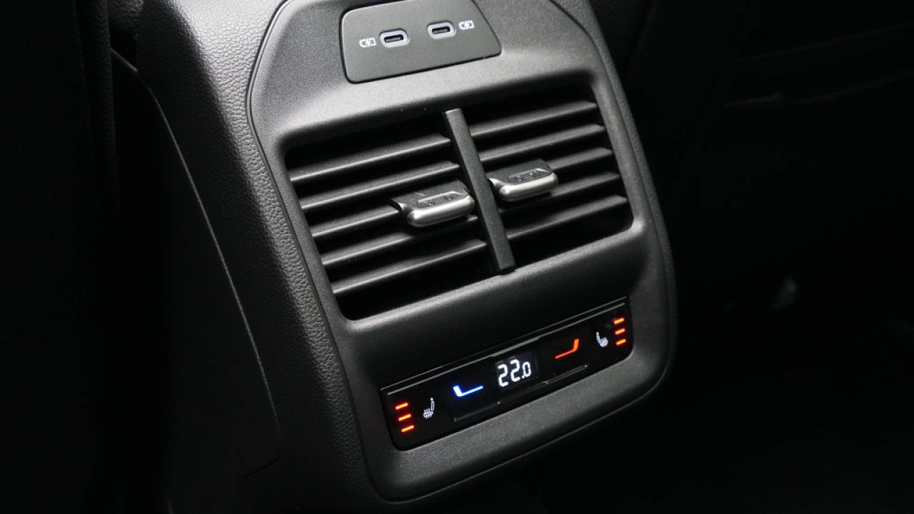 Škoda Superb Combi 1.5 TSI MHEV Business Edition