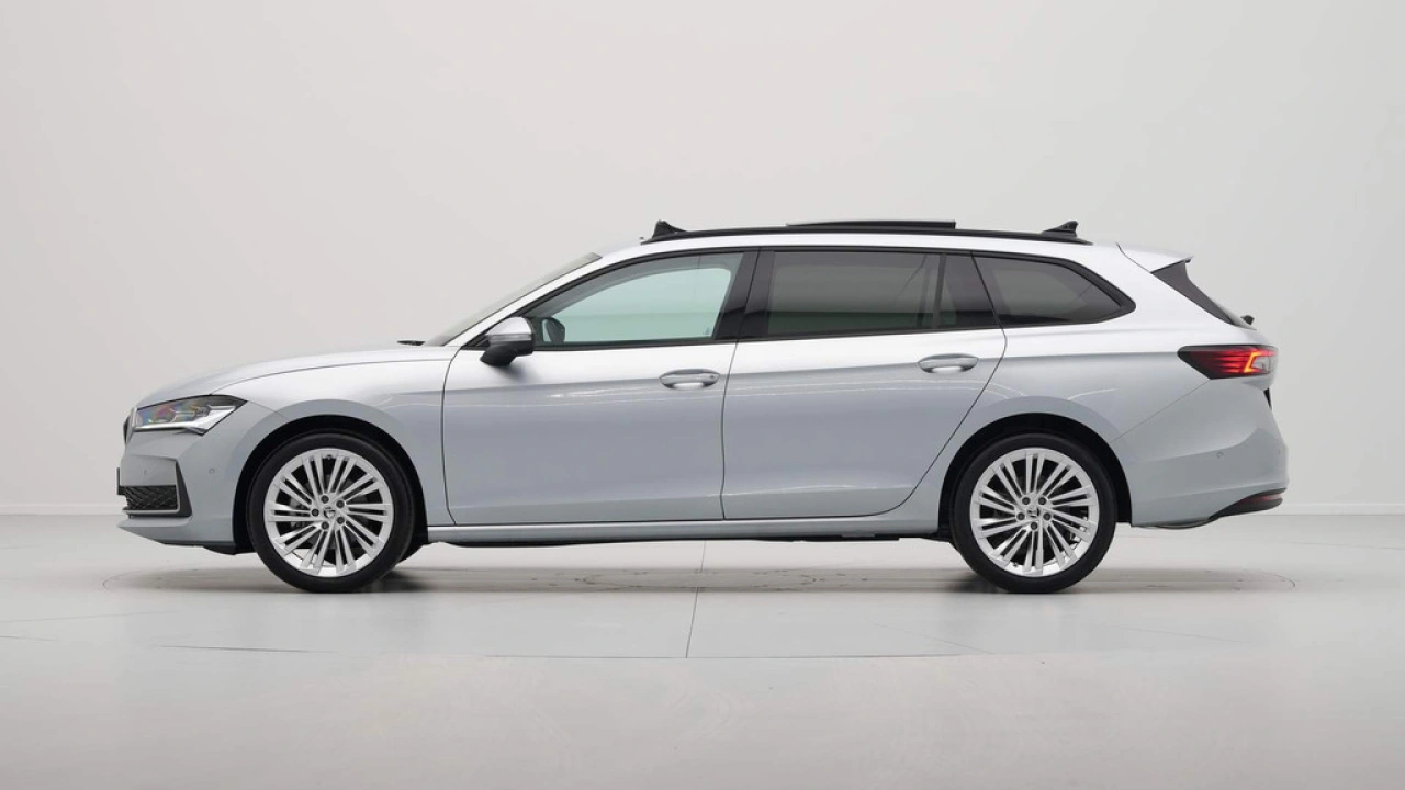 Škoda Superb Combi 1.5 TSI MHEV Business Edition