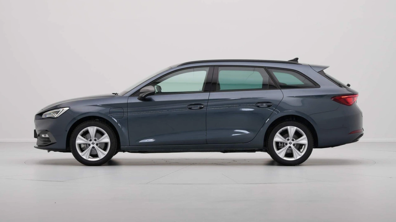 SEAT Leon 1.4 TSI eHybrid PHEV FR Business Intense