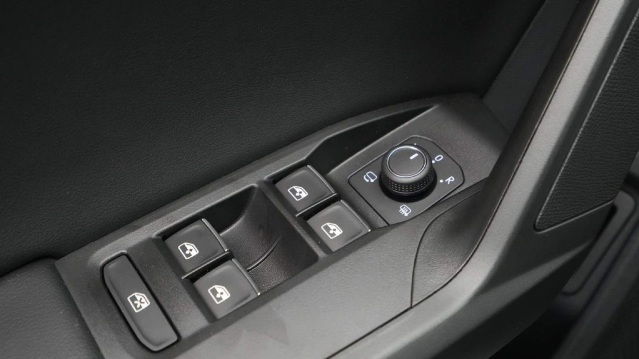 SEAT Leon 1.4 TSI eHybrid PHEV FR Business Intense