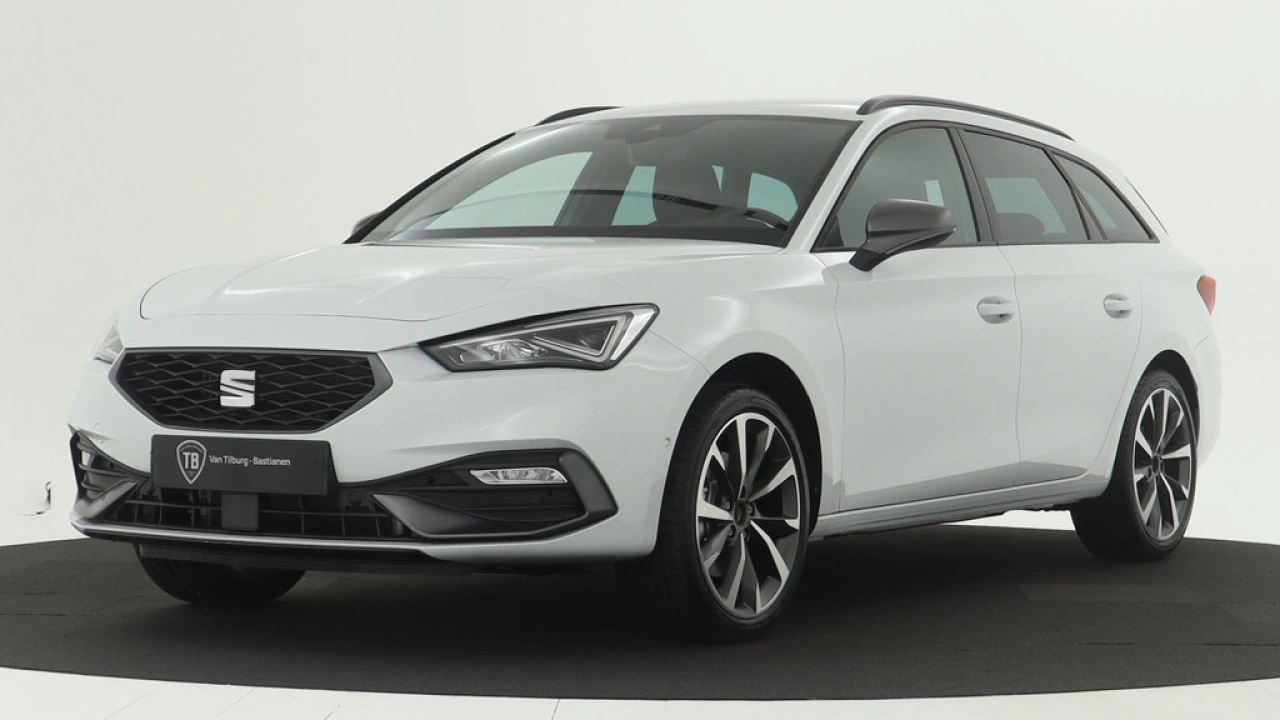 SEAT Leon Sportstourer 1.5 eTSI FR Business Intense