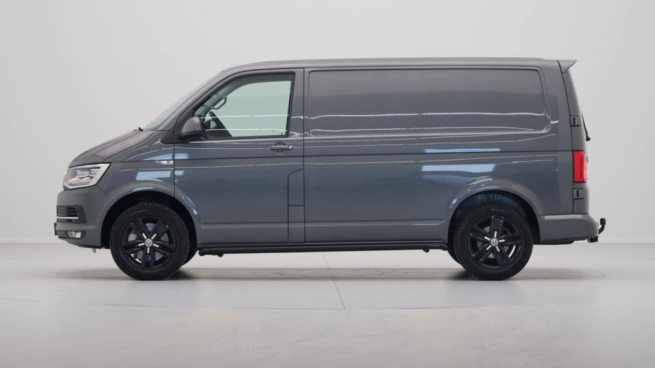 VW Bedrijfswagens Transporter 2.0 TDI 204pk DSG L1H1 Highline