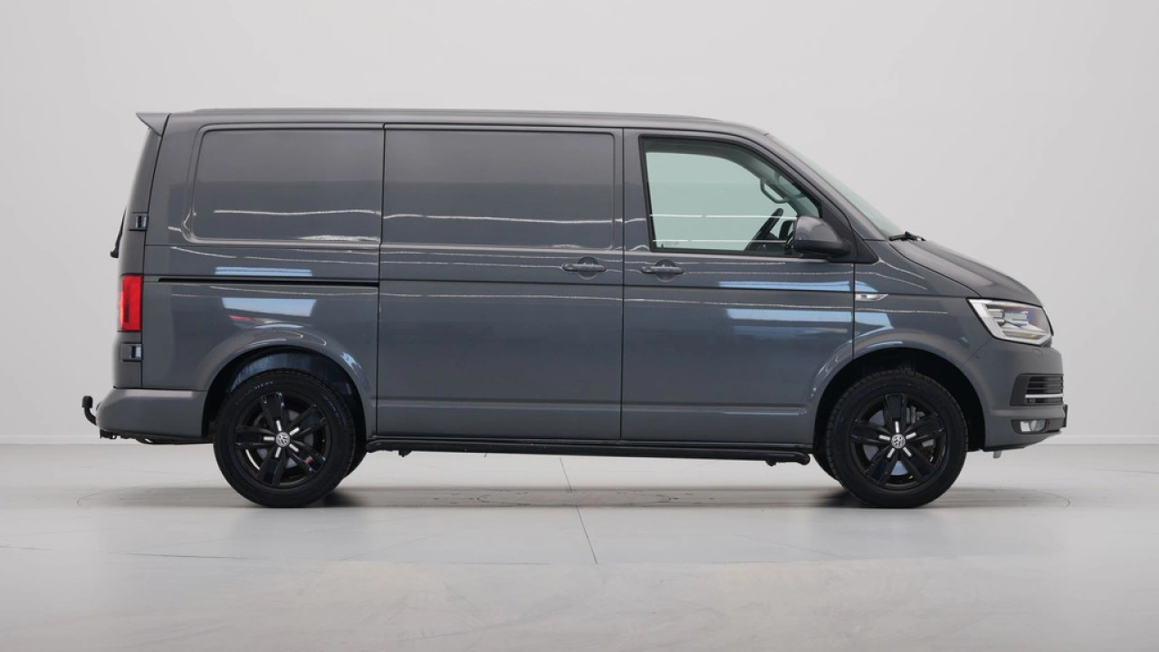 VW Bedrijfswagens Transporter 2.0 TDI 204pk DSG L1H1 Highline