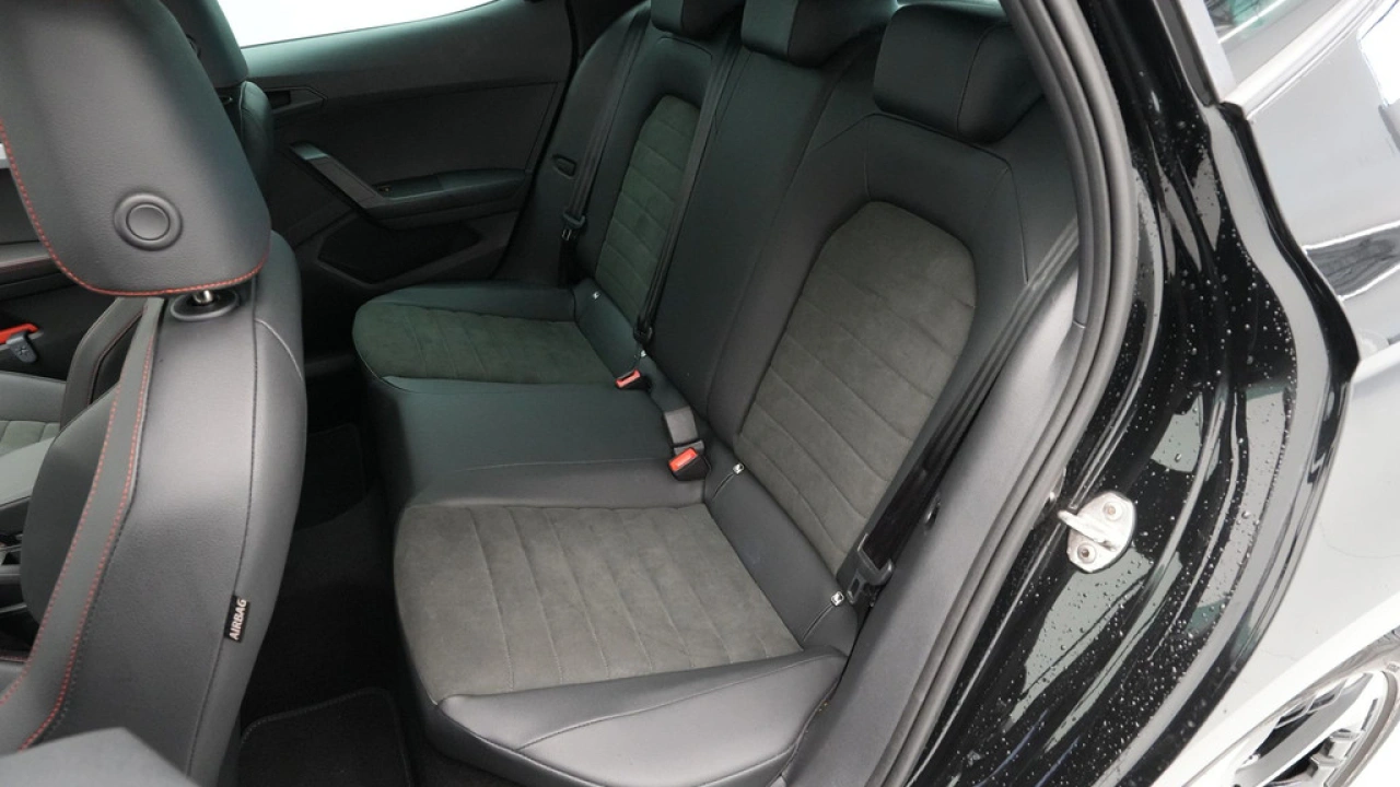 SEAT Ibiza 1.0 EcoTSI 95pk FR Business Connect