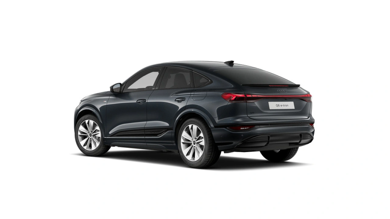 Audi Q6 Sportback e-tron performance 306 1AT S edition