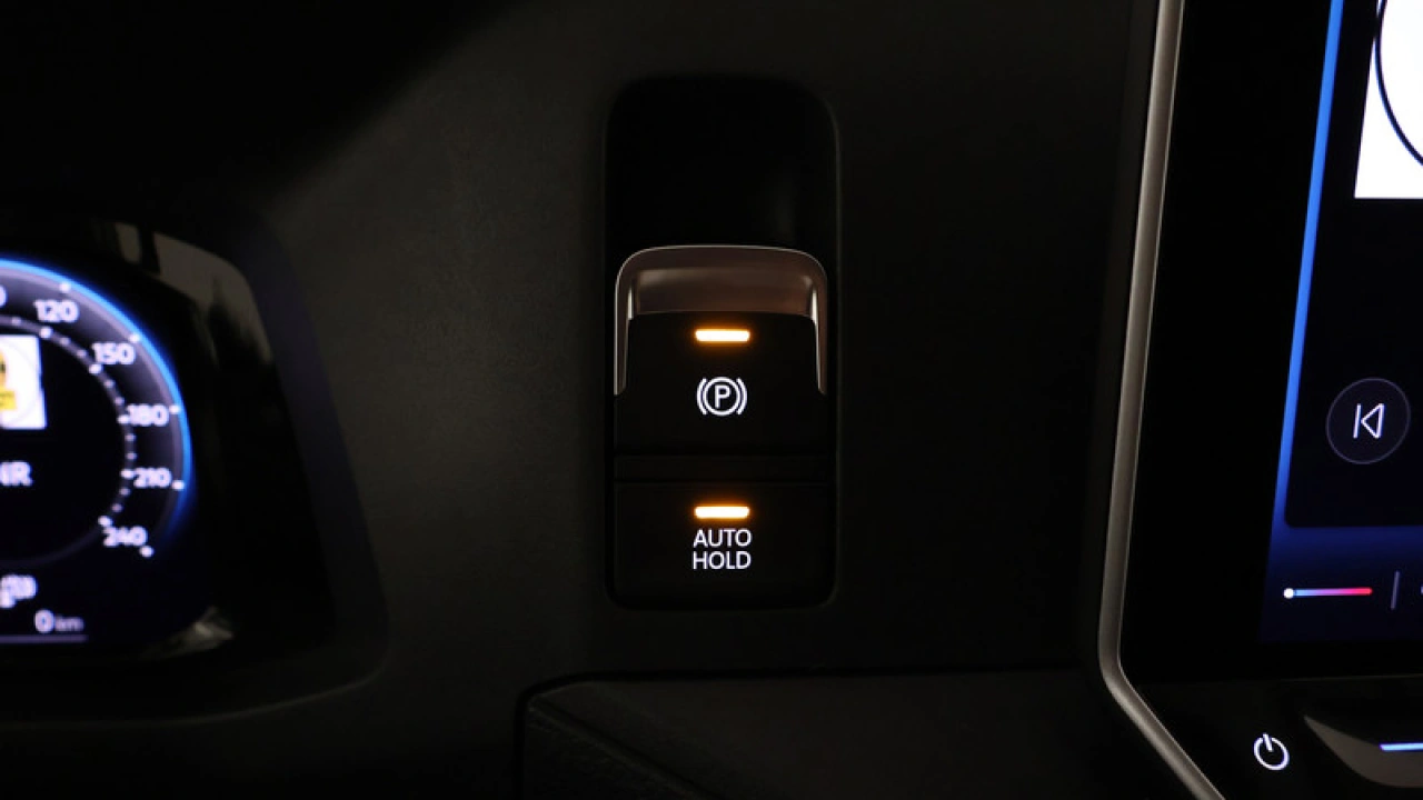 VW Bedrijfswagens Crafter 2.0 TDI 103kW 140PK GVW 3.5T L3H3 WB 3640 mm Trendline
