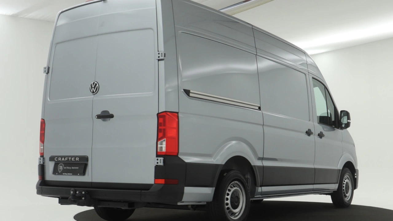 VW Bedrijfswagens Crafter 2.0 TDI 103kW 140PK GVW 3.5T L3H3 WB 3640 mm Trendline