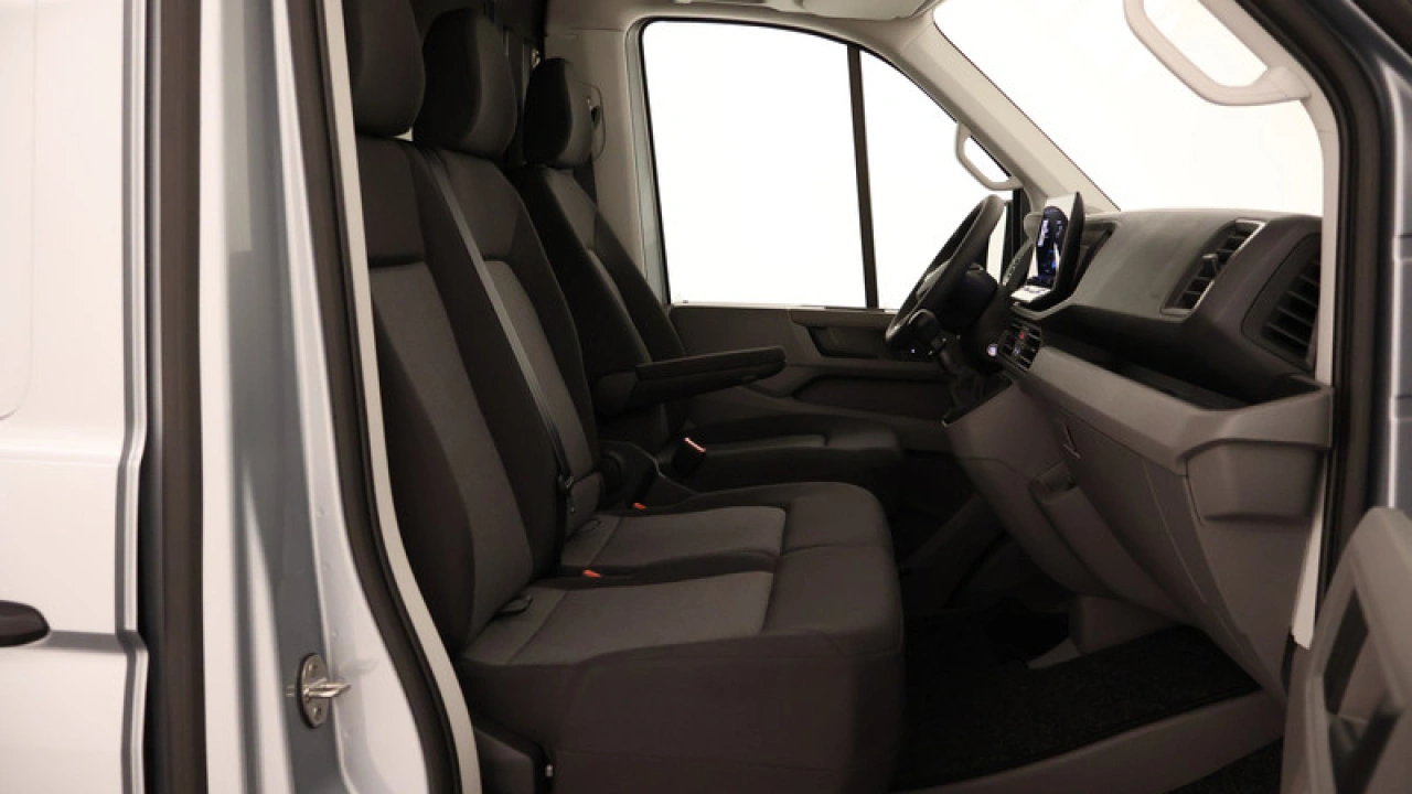 VW Bedrijfswagens Crafter 2.0 TDI 103kW 140PK GVW 3.5T L3H3 WB 3640 mm Trendline