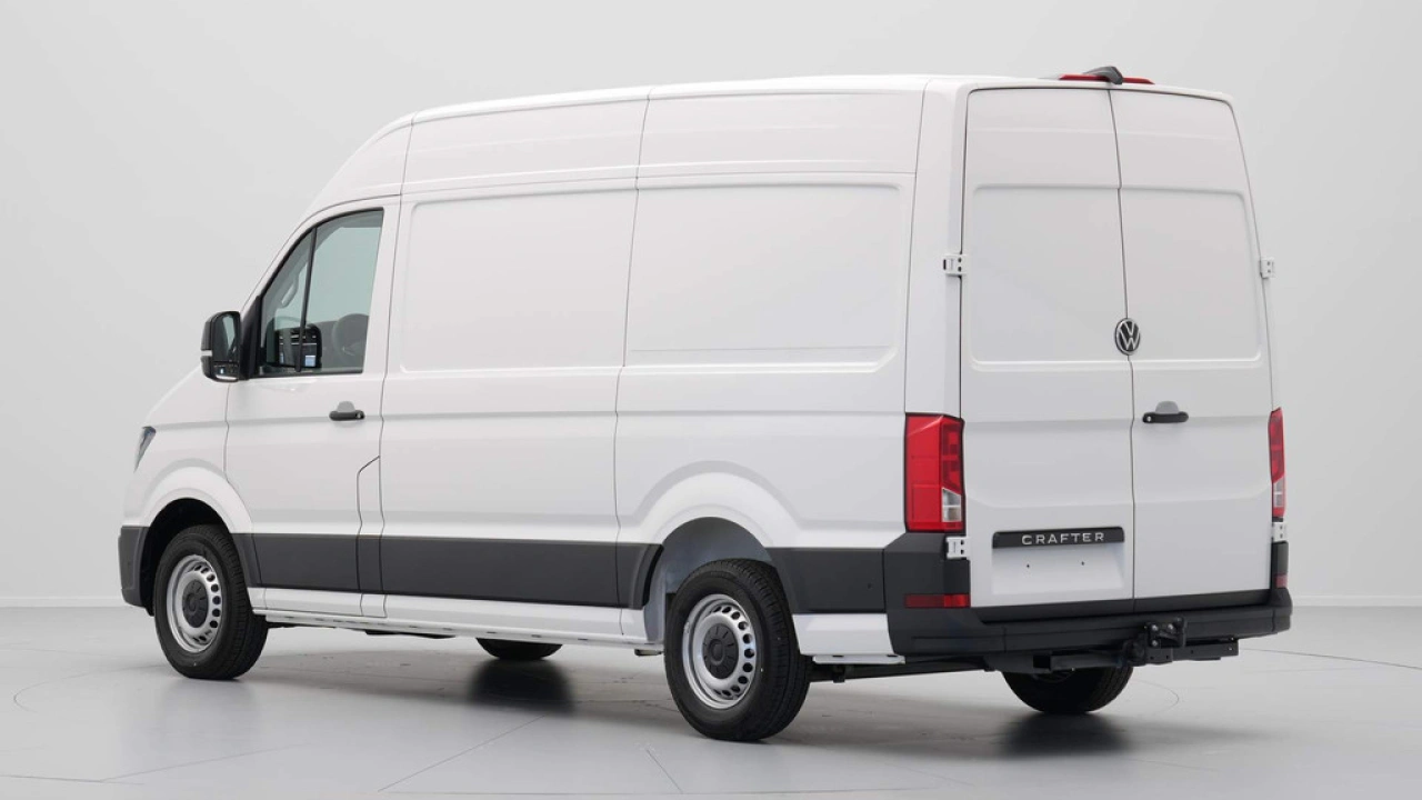 VW Bedrijfswagens Crafter 2.0 TDI 103kW 140PK GVW 3.5T WB 3640mm L3H3 Highline AUT