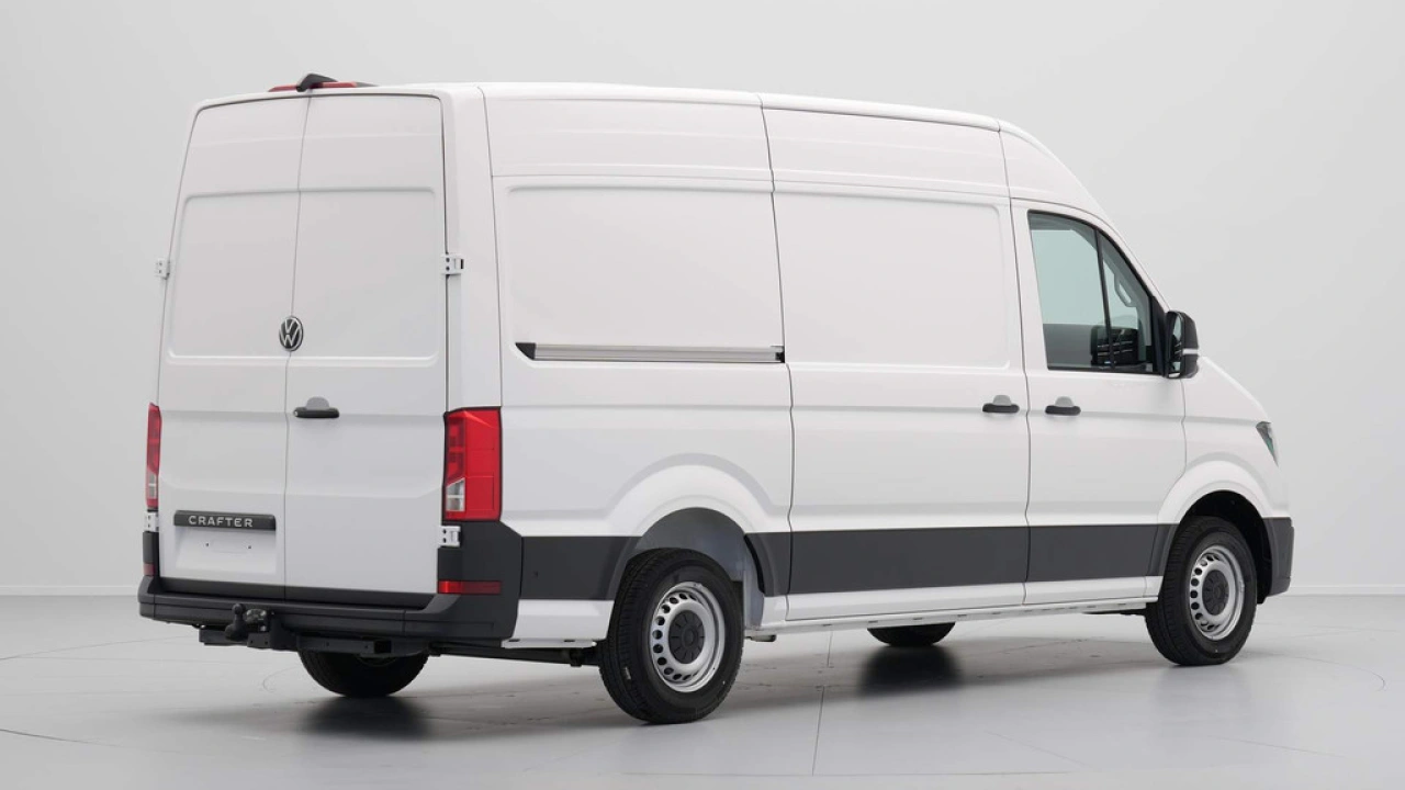 VW Bedrijfswagens Crafter 2.0 TDI 103kW 140PK GVW 3.5T WB 3640mm L3H3 Highline AUT