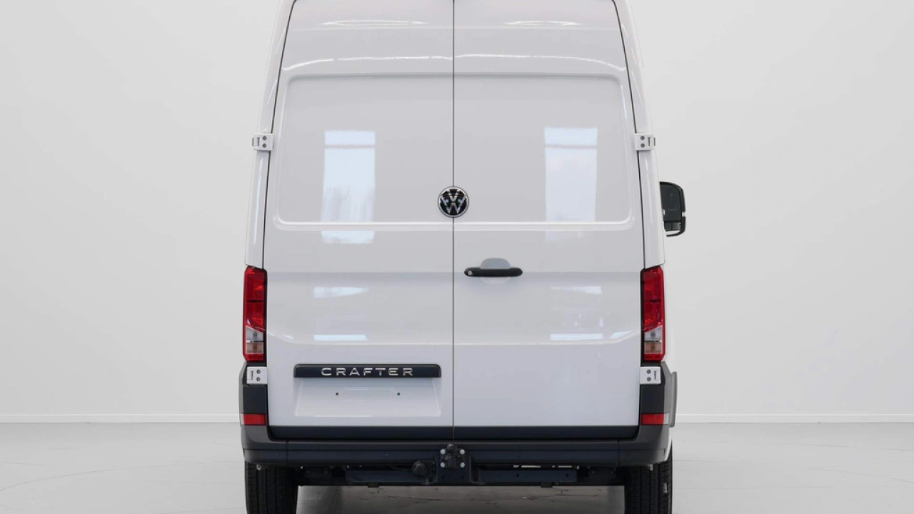 VW Bedrijfswagens Crafter 2.0 TDI 103kW 140PK GVW 3.5T WB 3640mm L3H3 Highline AUT