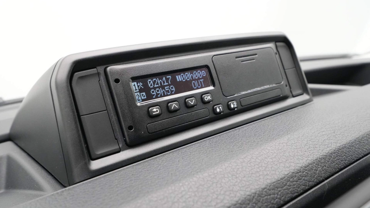VW Bedrijfswagens Crafter 2.0 TDI 120kW 164PK GVW 5.0T L3H3 DL Highline EURO VI RWD
