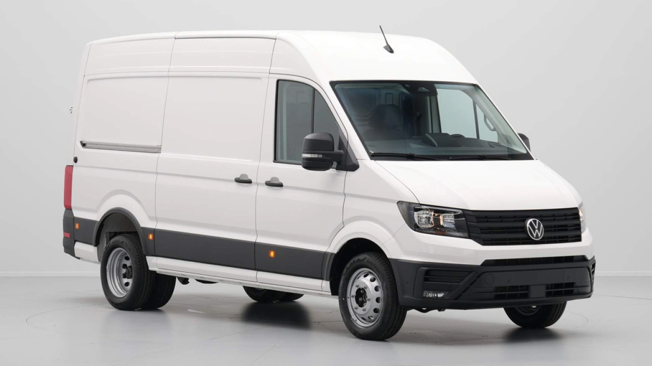 VW Bedrijfswagens Crafter 2.0 TDI 120kW 164PK GVW 5.0T L3H3 DL Highline EURO VI RWD
