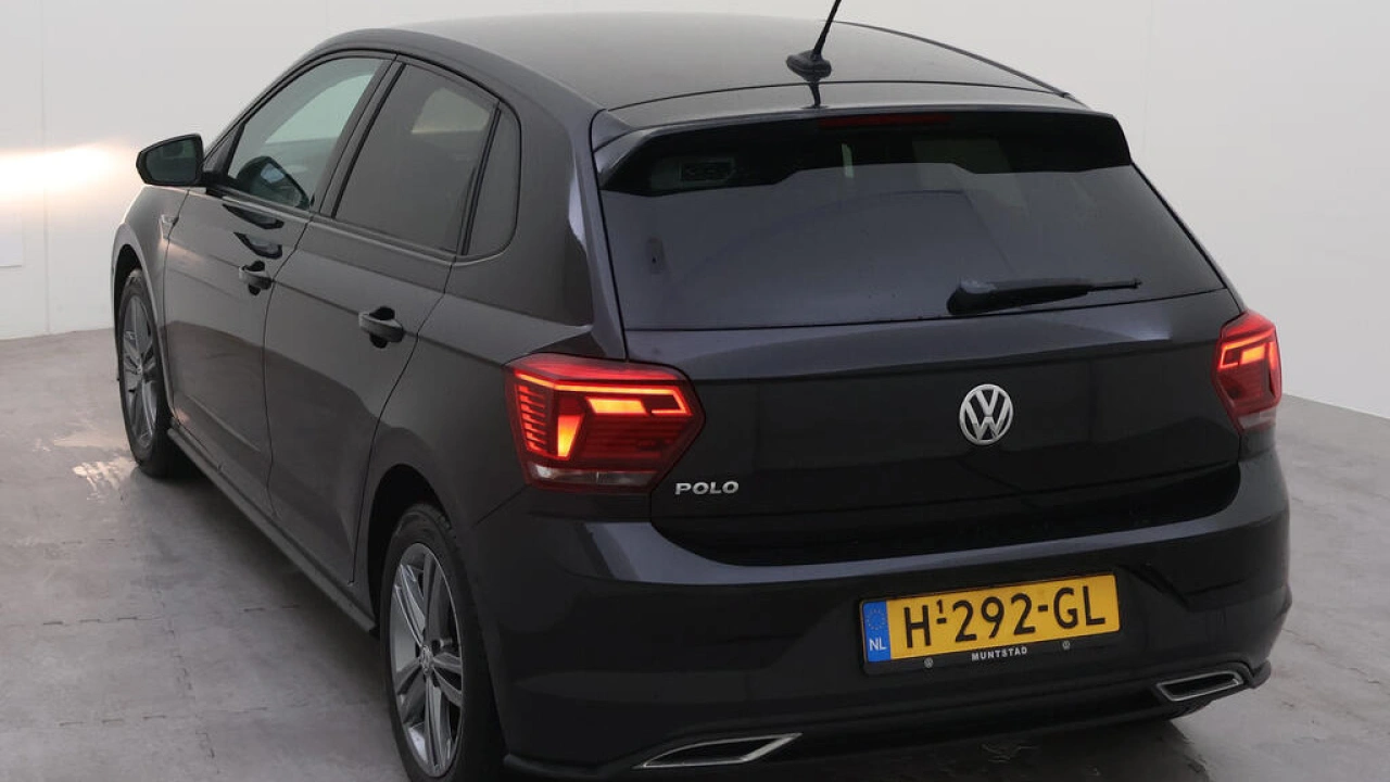 Volkswagen Polo 1.0 TSI Automaat Highline Business R | Binnenkort beschikbaar