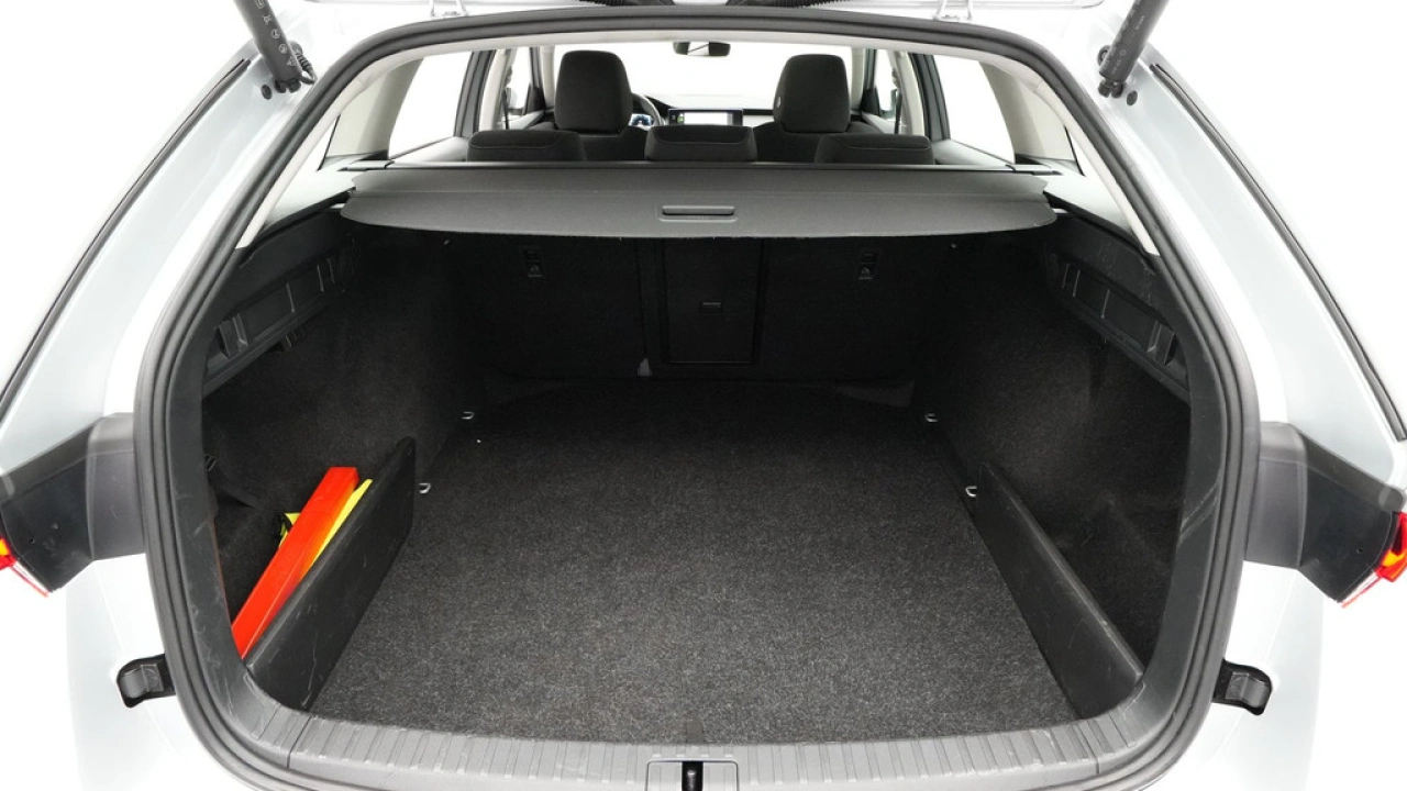 Škoda Octavia Combi 1.5 e-TSI 150pk DSG Business Edition