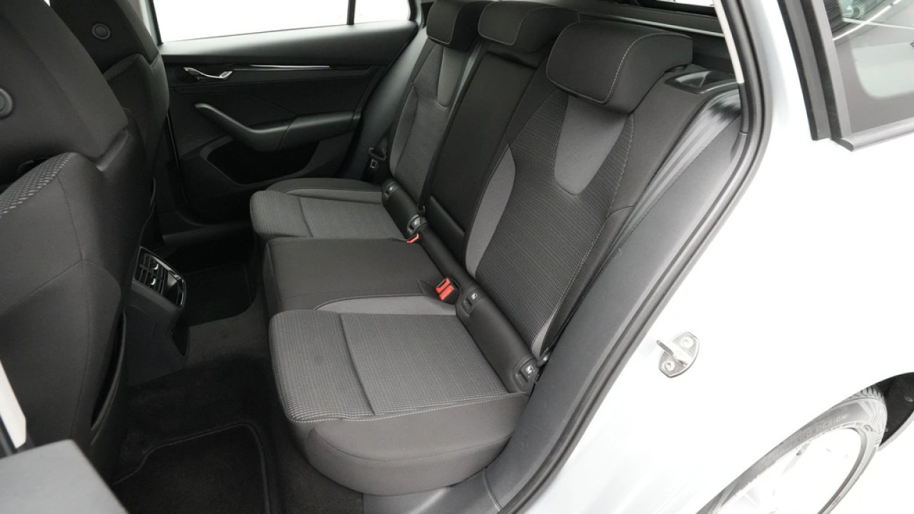 Škoda Octavia Combi 1.5 e-TSI 150pk DSG Business Edition