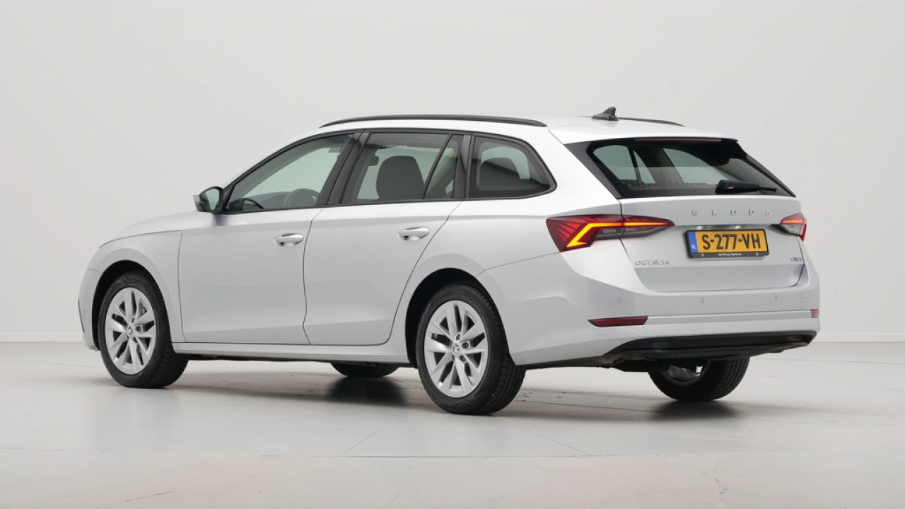 Škoda Octavia Combi 1.5 e-TSI 150pk DSG Business Edition