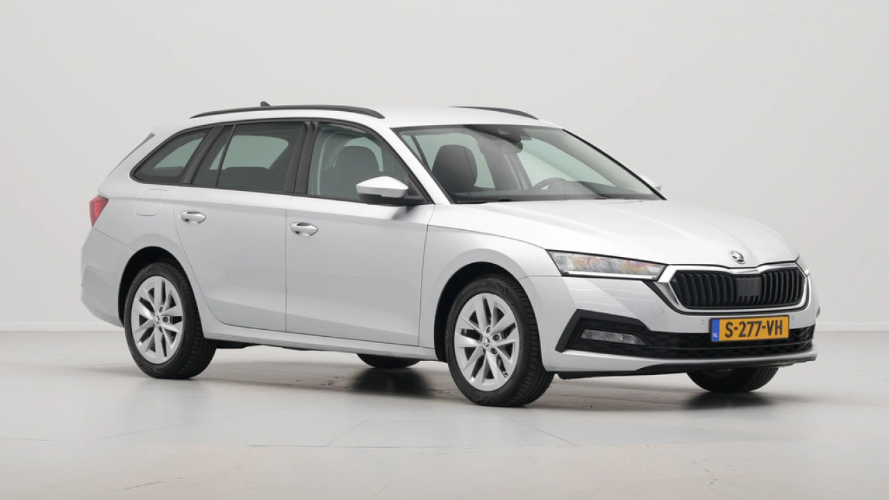 Škoda Octavia Combi 1.5 e-TSI 150pk DSG Business Edition