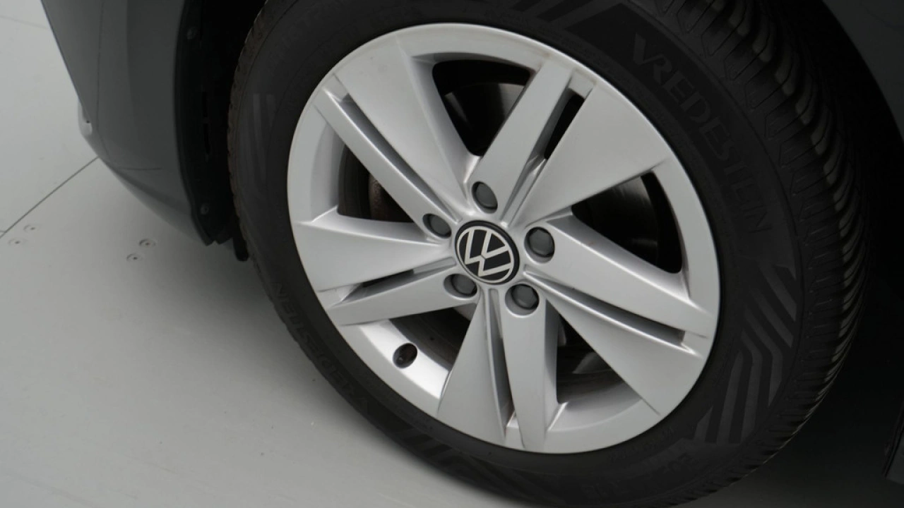 Volkswagen Golf 1.0 TSI