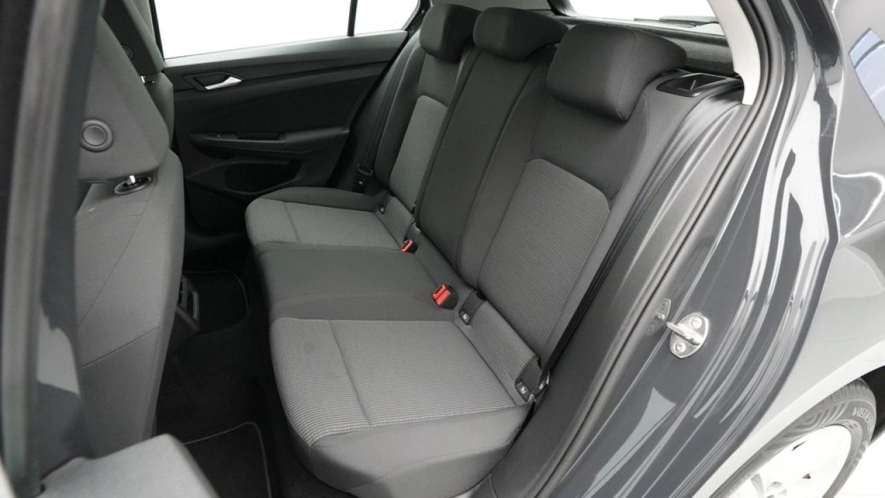 Volkswagen Golf 1.0 TSI